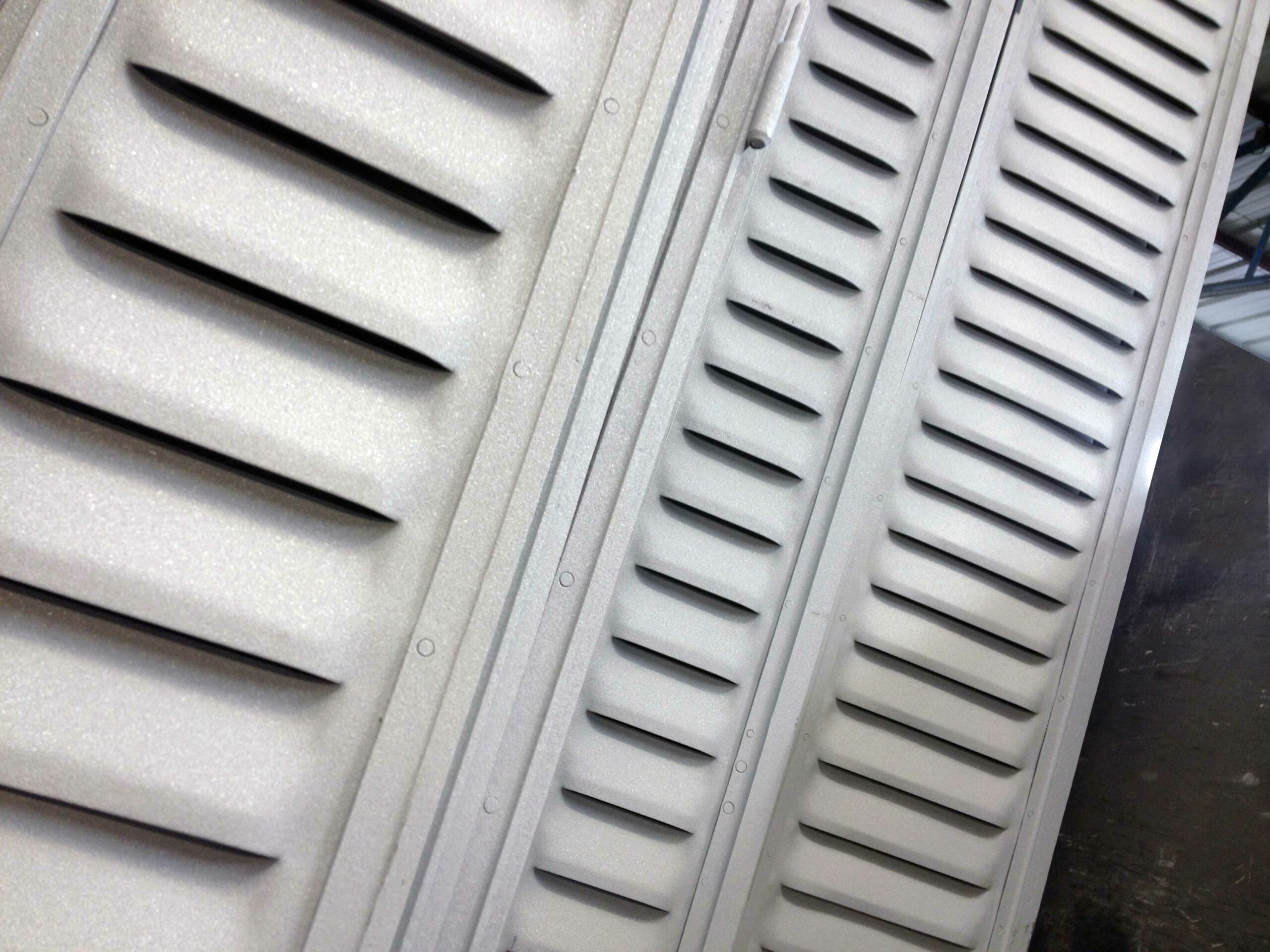 volet-metallique entreprise de rénovations de persiennes métalliques à Paris